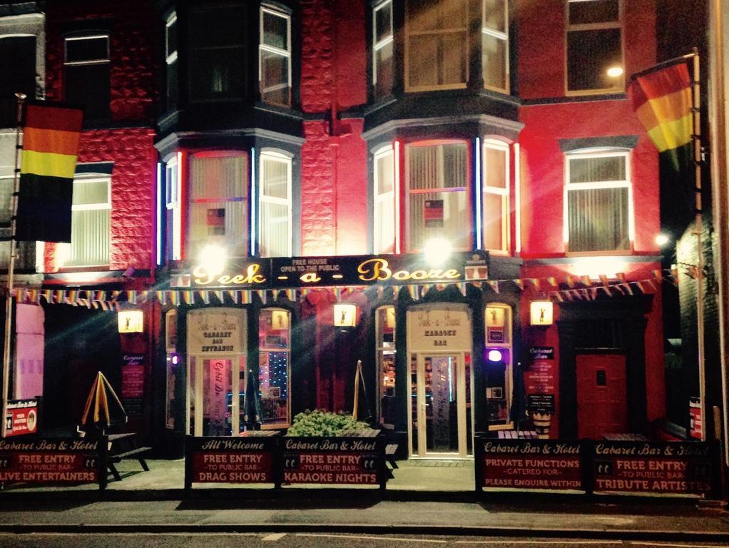 Peek-A-Booze - Budget Hotel - Adults Only Blackpool Eksteriør billede